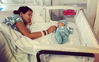 Cunas colecho en el hospital San Pau de Barcelona, para que el recién nacido esté pegadito a mamá