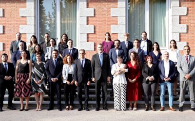 Una científica acude a una recepción en Zarzuela con su niño de 28 días en un acto que reivindica como «natural»